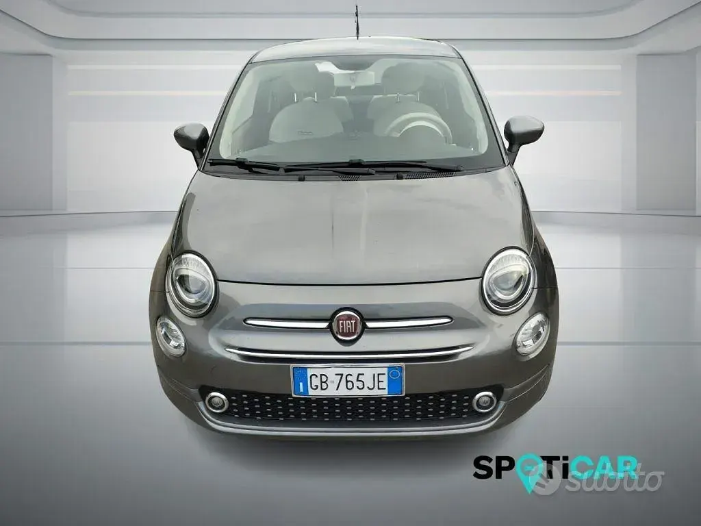 Usado Fiat 500 Lounge 69 CV (50 kW) 2020 Gris Utilitario