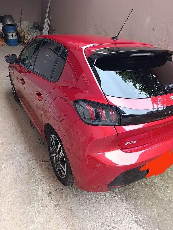 Usata Peugeot 208 Allure 101 CV (74 kW) 2020 Rosso Utilitaria