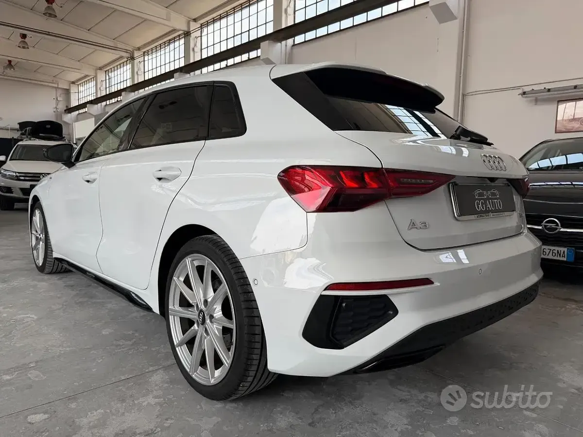 Usata Audi A3 Black Edition 150 CV (110 kW) 2020 Bianco Berlina