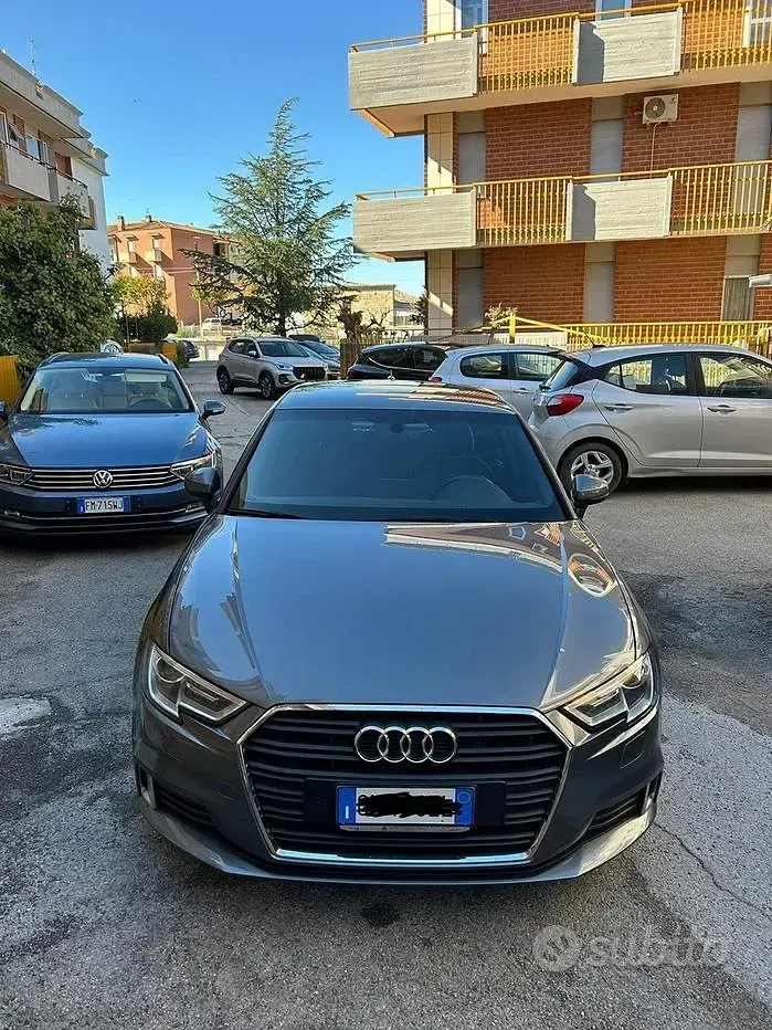 Usata Audi A3 Ambiente 110 CV (80 kW) 2017 Grigio Station wagon