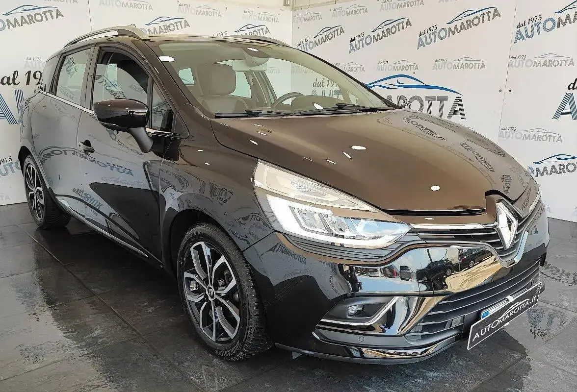 Usata Renault Clio Intens 90 CV (66 kW) 2018 Nero Station wagon