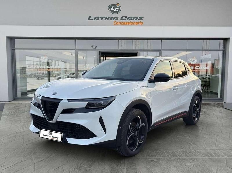 Bianco Usata 2025 Alfa Romeo Junior SUV | 26.490 € (Buon prezzo) - Immagine 1/4