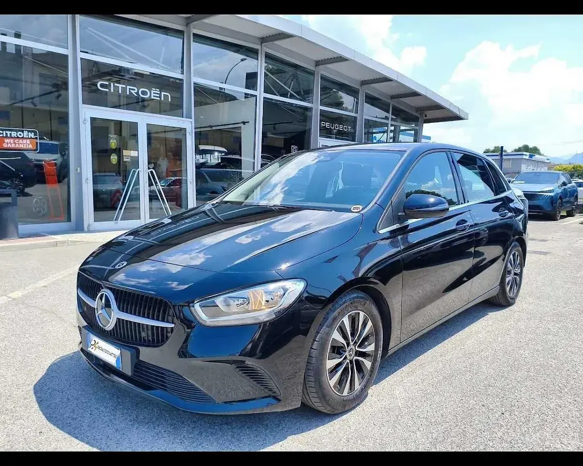 Usata Mercedes B180 Advanced 116 CV (85 kW) 2023 Utilitaria