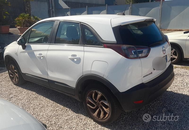 Usata Opel Crossland X Innovation 99 CV (72 kW) 2018 Bianco SUV