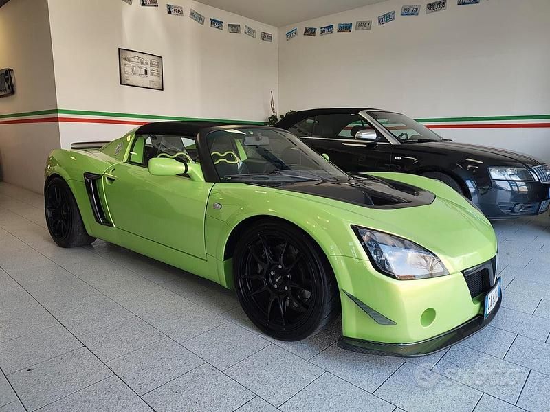 Usata Opel Speedster 147 CV (108 kW) 2002 Verde Cabrio