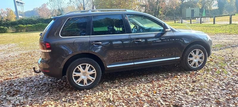 Marrone Usata 2007 VW Touareg SUV | 5250 € (Buon prezzo) - Immagine 1/4