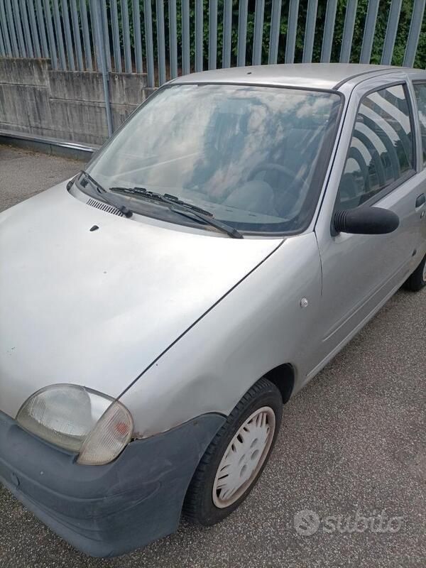 Usata Fiat 600 2003 Grigio