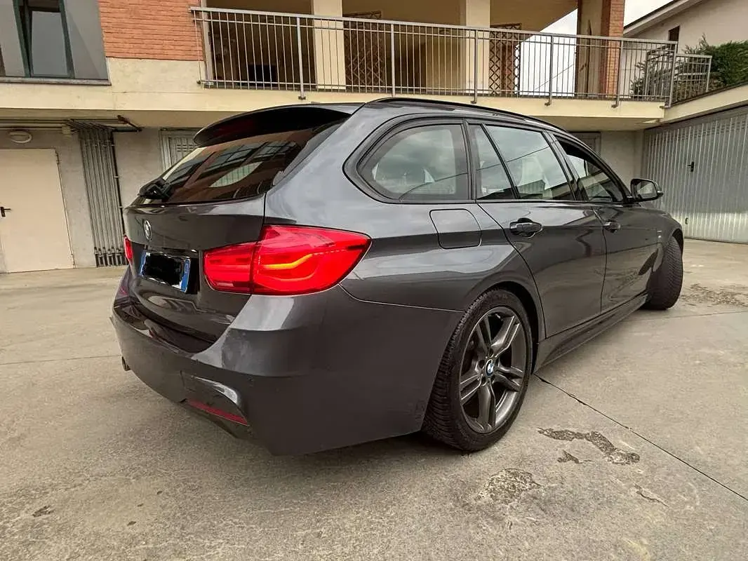Usata BMW 318 M Sport 150 CV (110 kW) 2016 Grigio Station wagon