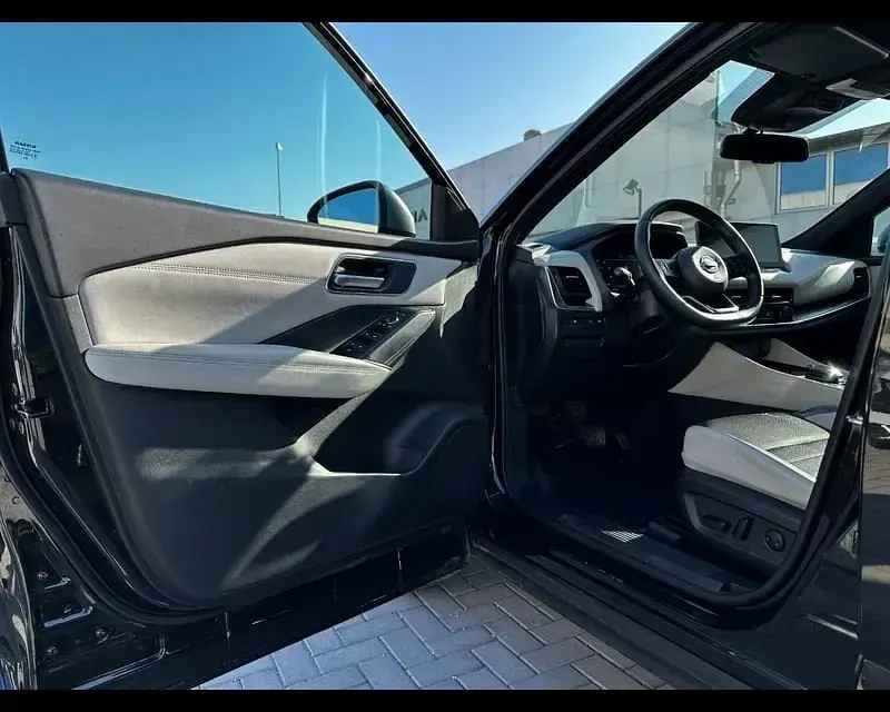 Usata Nissan Qashqai Tekna 190 CV (139 kW) 2023 Nero SUV