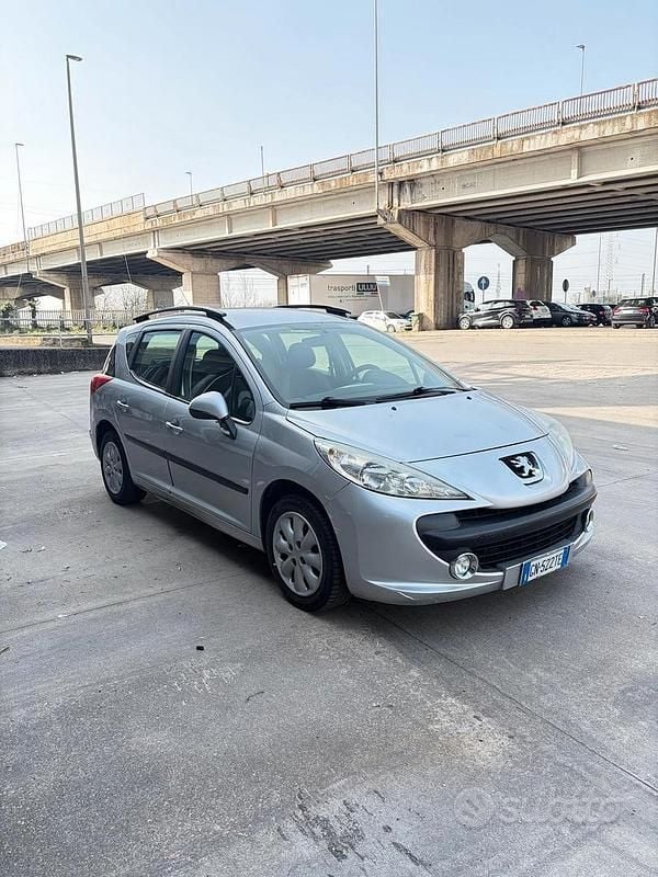 Usata Peugeot 207 75 CV (55 kW) 2009 Grigio Station wagon