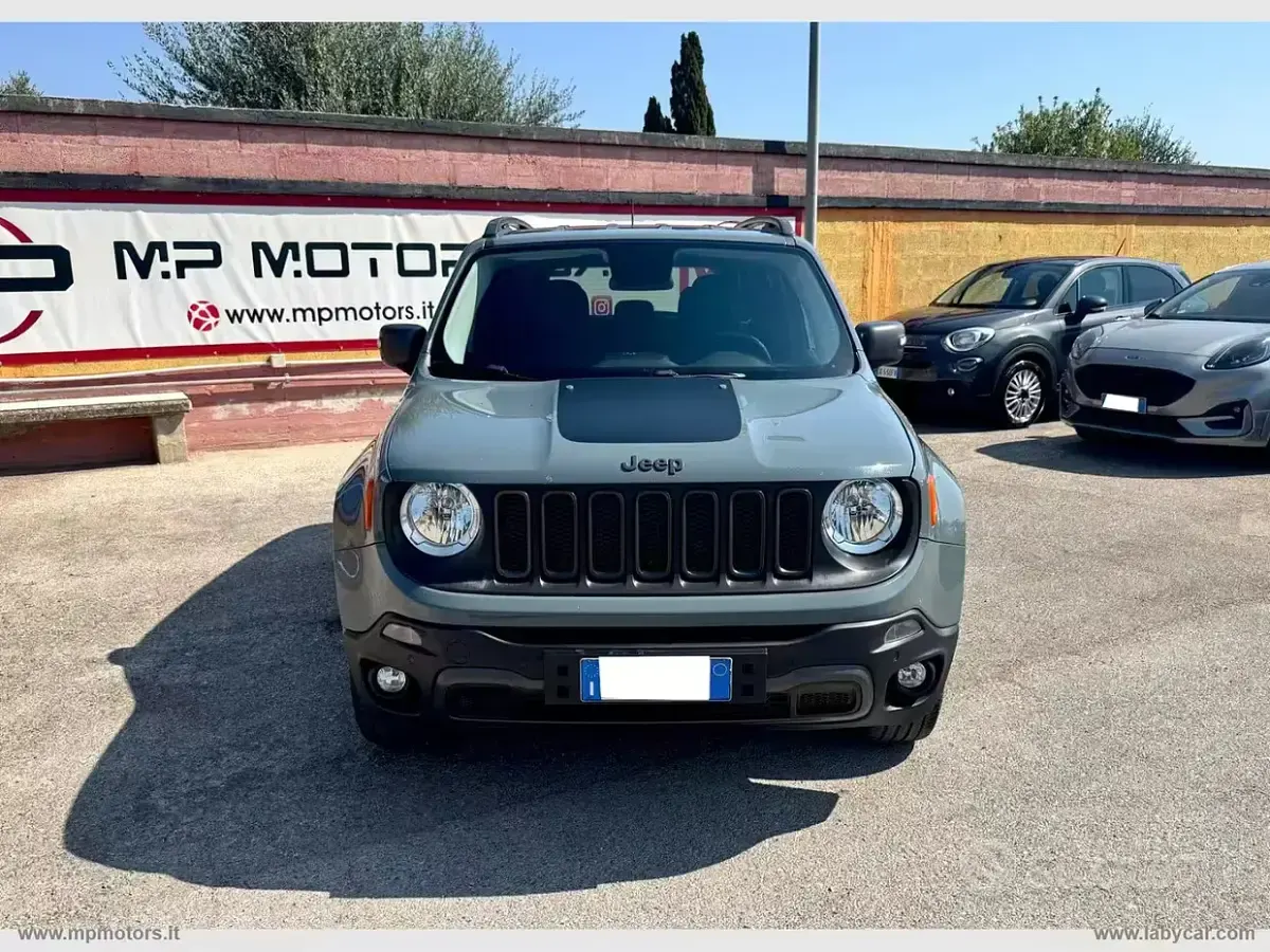 Usata Jeep Renegade Trailhawk 170 CV (125 kW) 2016 Grigio SUV
