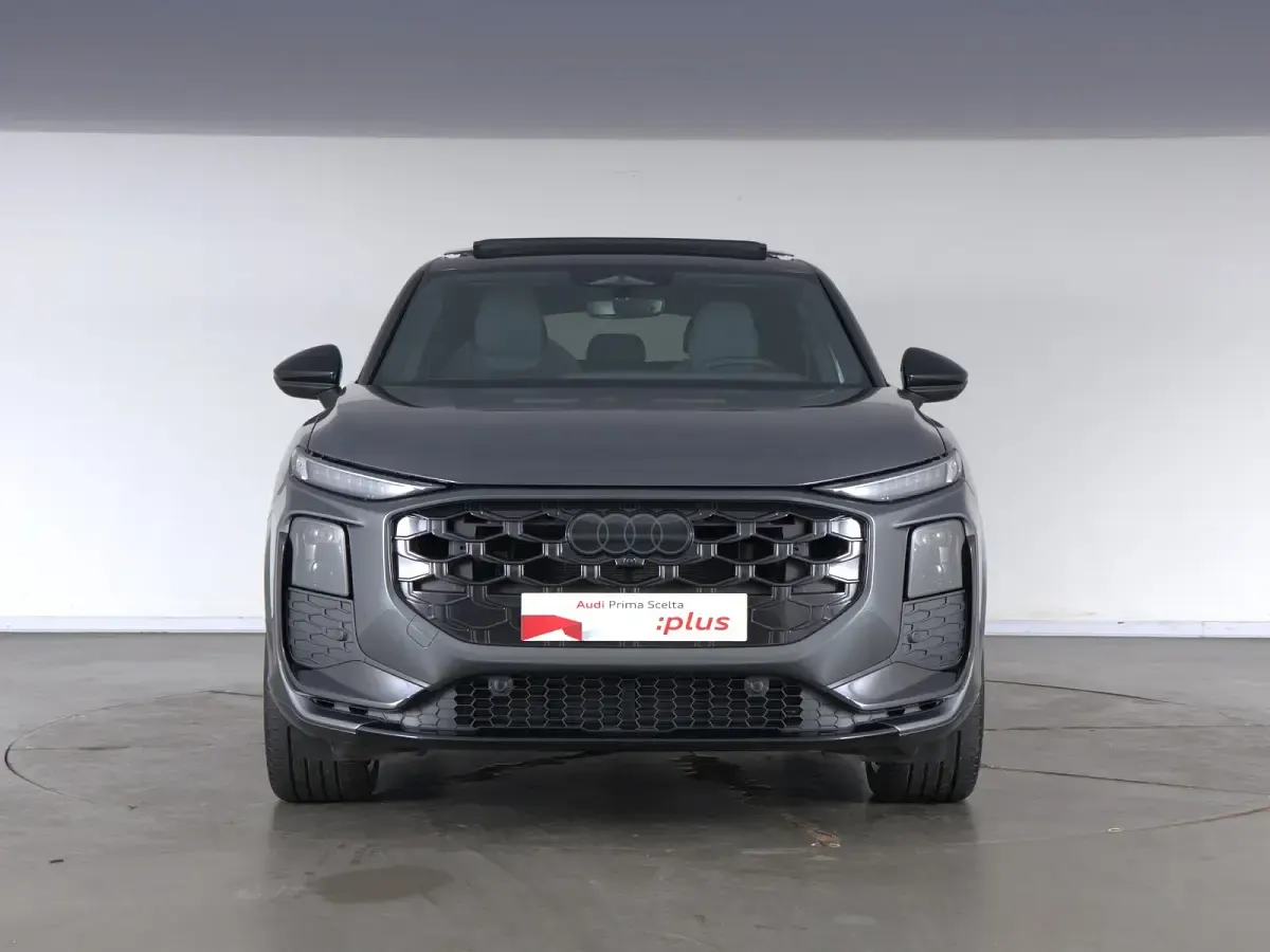 Nuova Audi Q3 S-Line 150 CV (110 kW) 2026 Grigio SUV