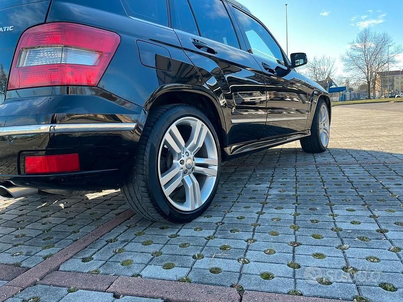 Usata Mercedes GLK220 2012 Nero SUV
