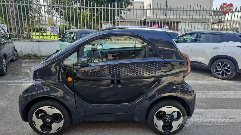 Usata XEV Yoyo 2024 Nero Utilitaria