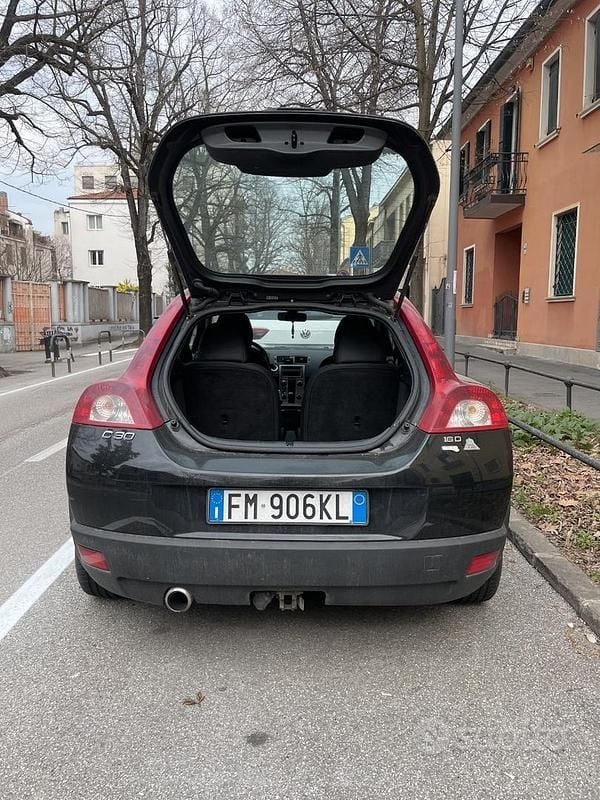 Usata Volvo C30 109 CV (80 kW) 2009 Utilitaria