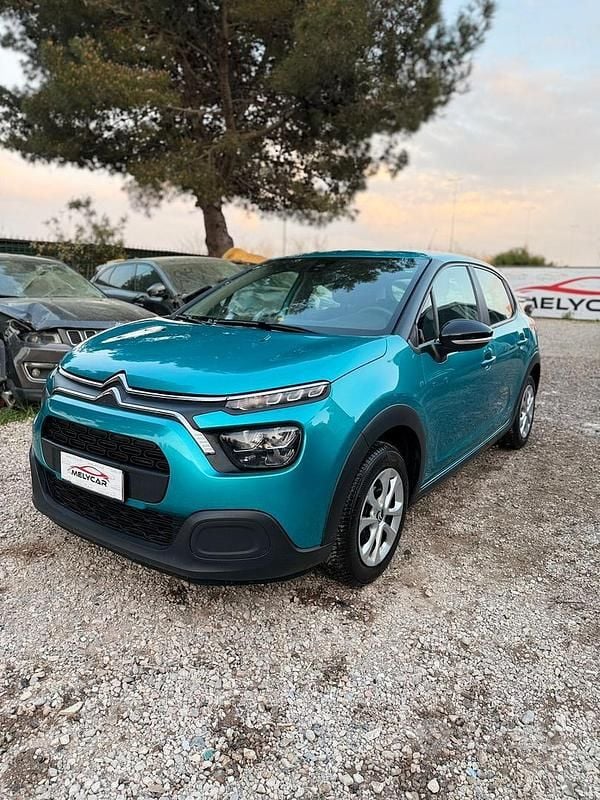Usata Citroën C3 Shine 101 CV (74 kW) 2022 Bianco Utilitaria