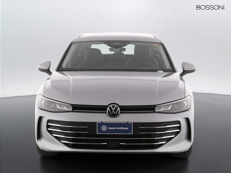 Usata VW Passat Business 150 CV (110 kW) 2024 Grigio Station wagon