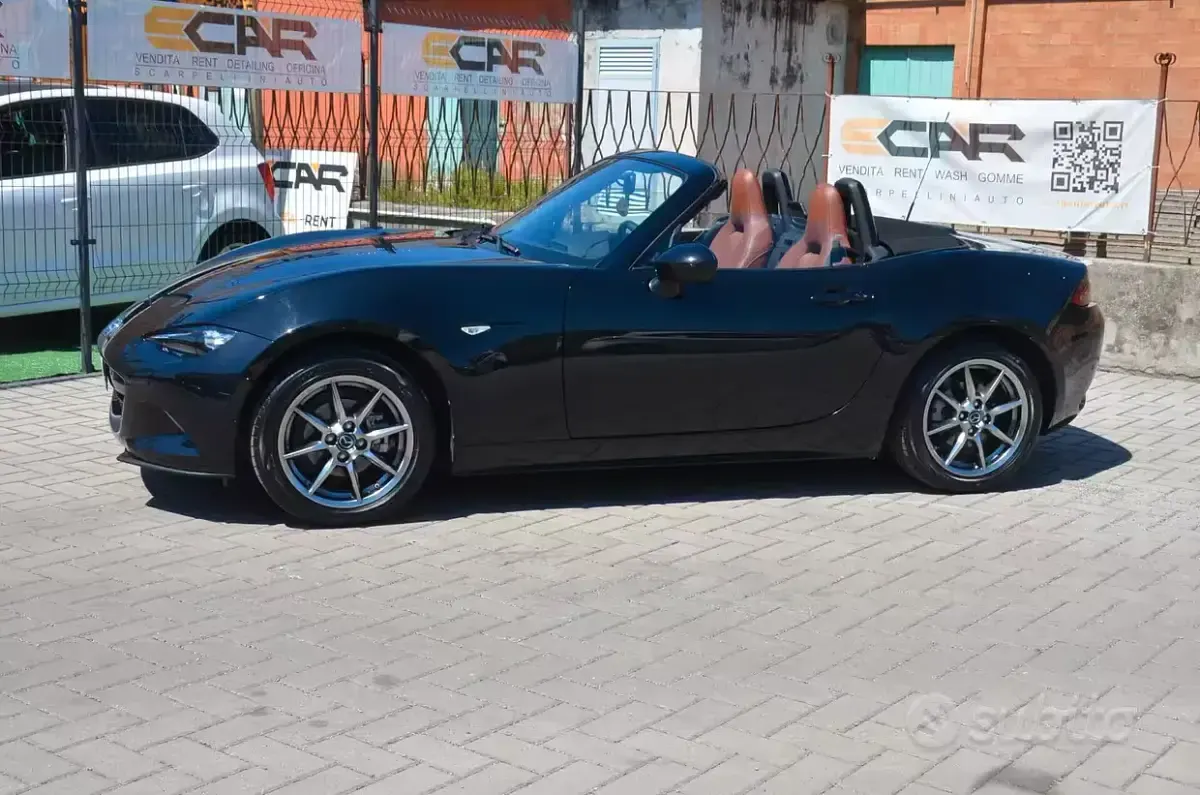 Usata Mazda MX5 Exceed 132 CV (97 kW) 2022 Nero Cabrio