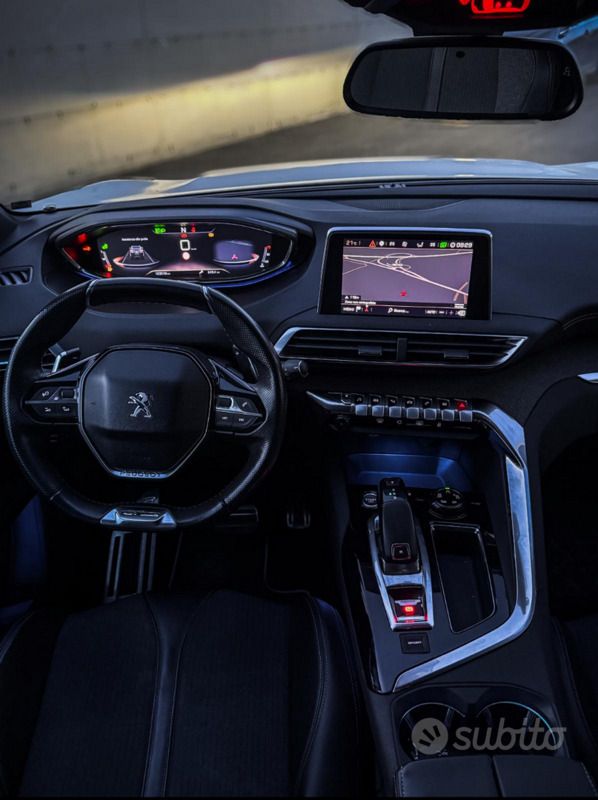 Usata Peugeot 3008 GT-line 120 CV (88 kW) 2017 Bianco SUV