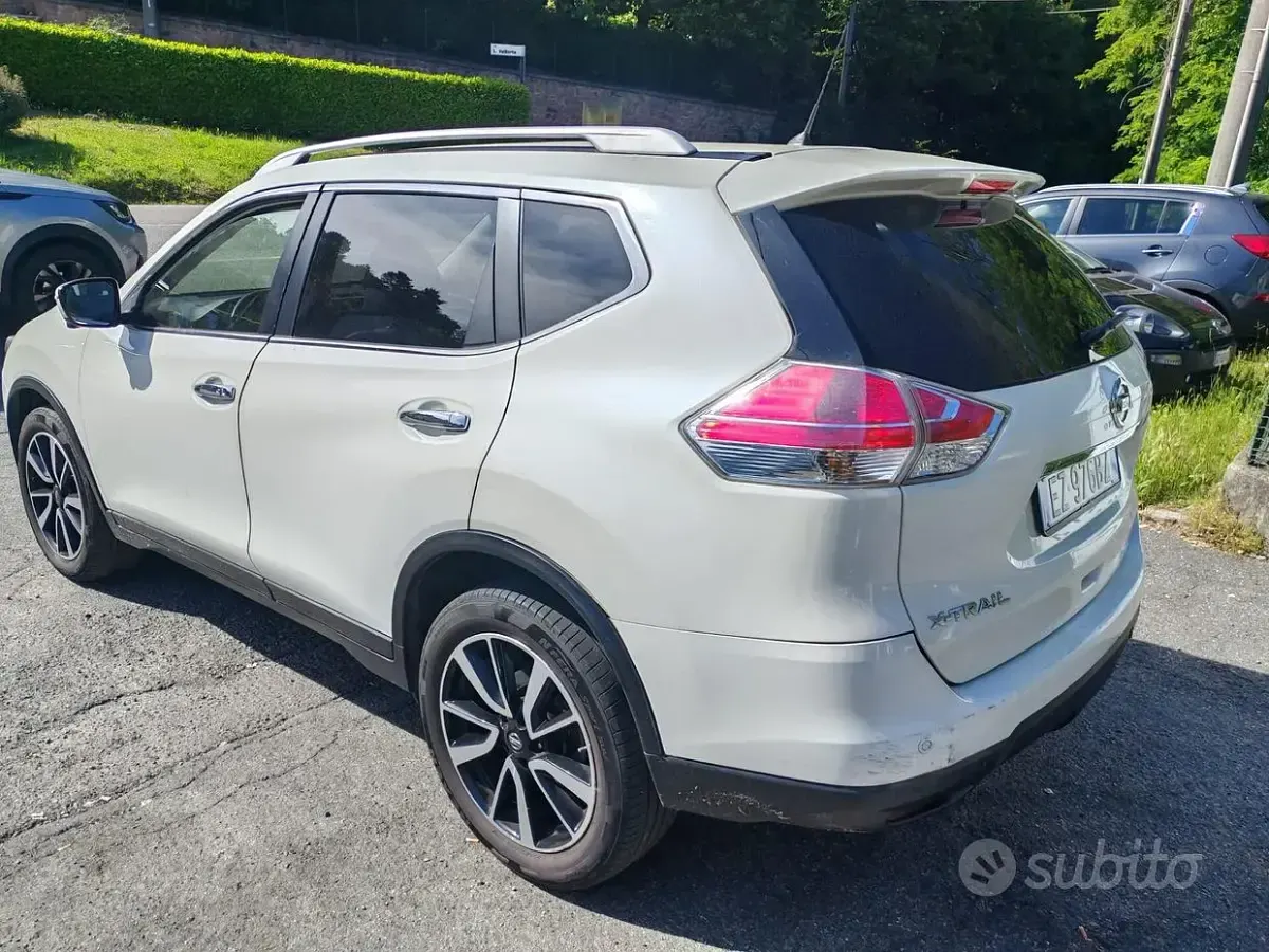 Usata Nissan X-Trail Tekna 131 CV (96 kW) 2015 Bianco SUV