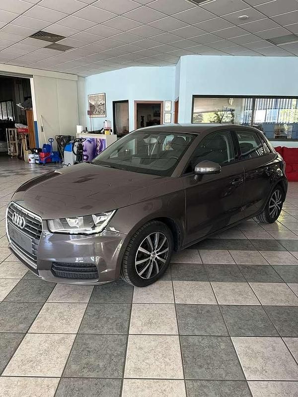 Usata Audi A1 Sportback Ambiente 95 CV (69 kW) 2017 Other Utilitaria