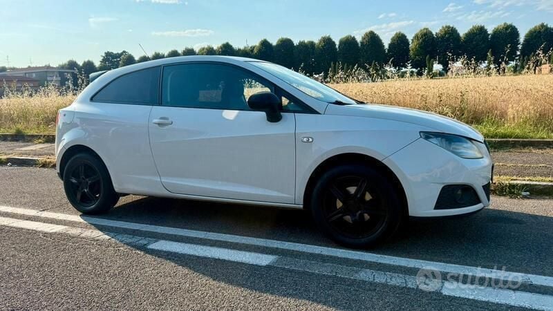Usata Seat Ibiza 2009 Bianco Berlina