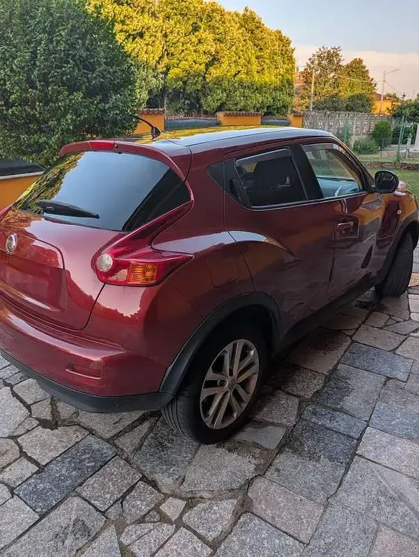 Usata Nissan Juke Tekna 190 CV (139 kW) 2011 Rosso SUV