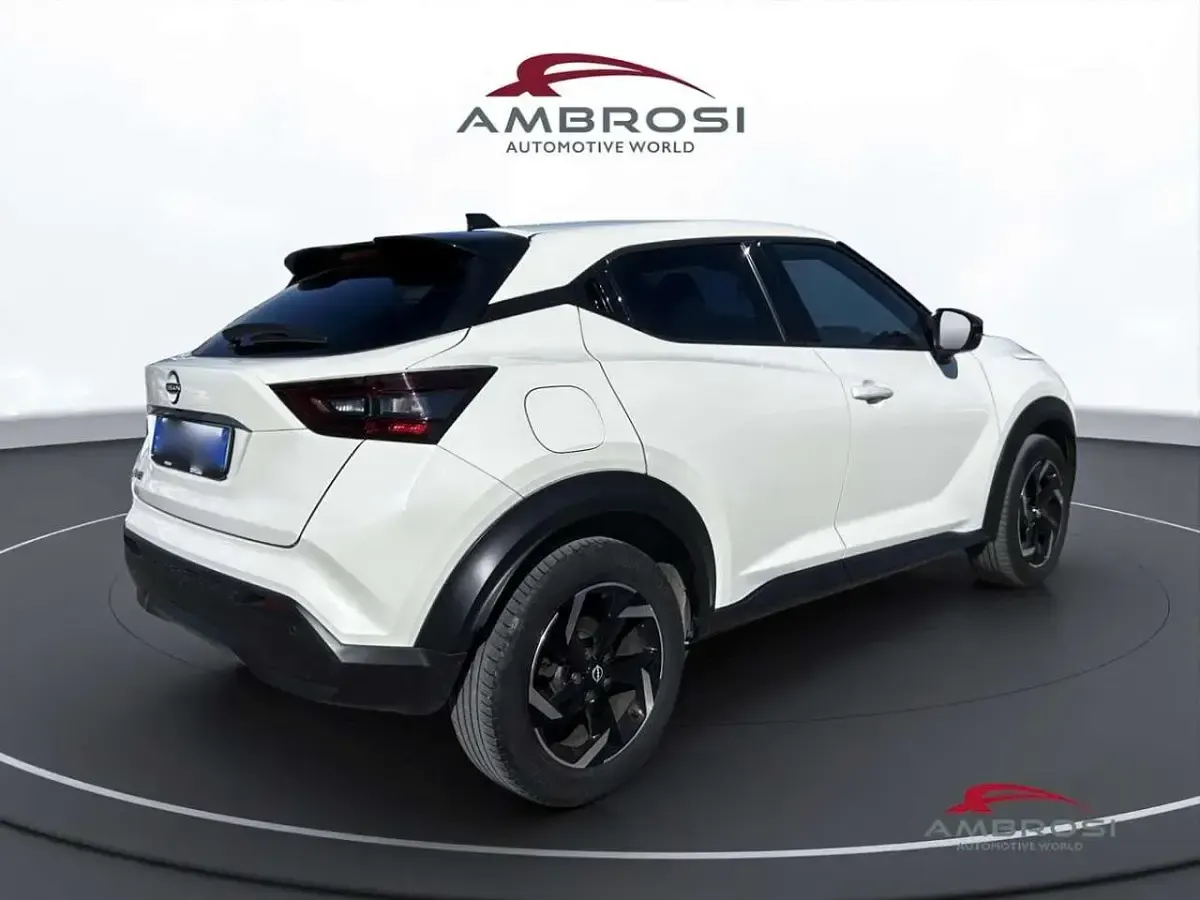 Usata Nissan Juke N-Connecta 114 CV (83 kW) 2023 Bianco SUV