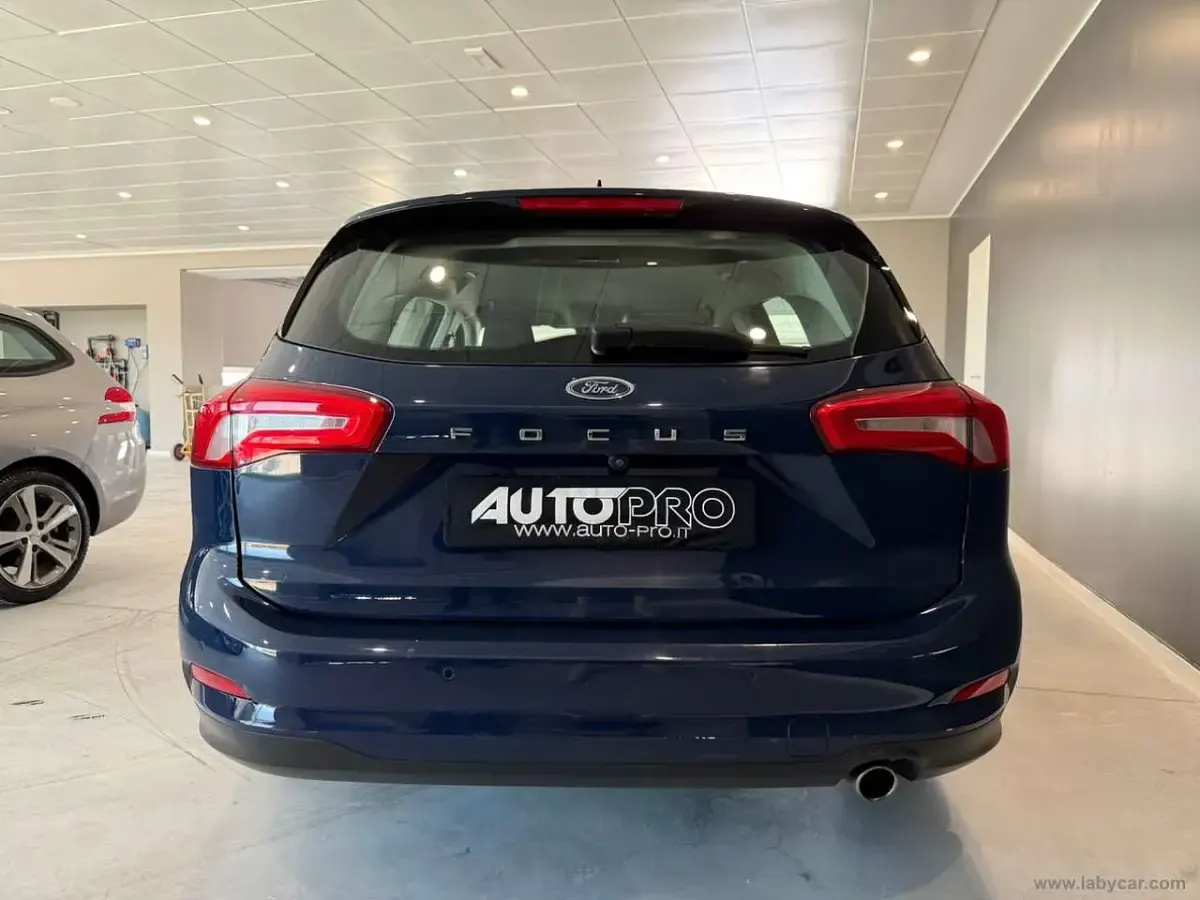Usata Ford Focus 120 CV (88 kW) 2020 Blu/azzurro Station wagon