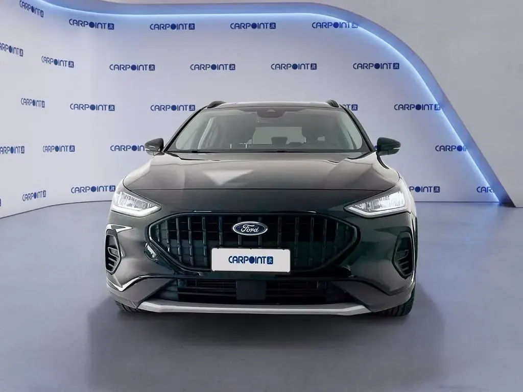 Usata Ford Focus Active 125 CV (91 kW) 2022 Nero SUV