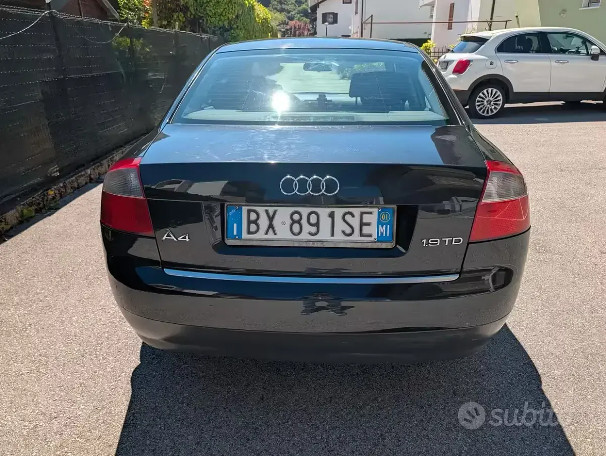 Usata Audi A4 130 CV (95 kW) 2001 Berlina