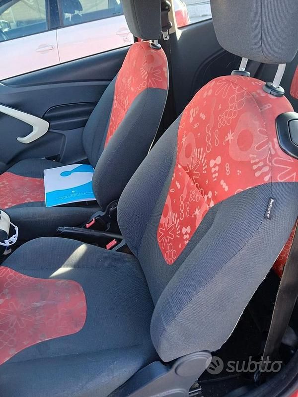 Usata Ford Ka 69 CV (50 kW) 2013 Rosso Berlina