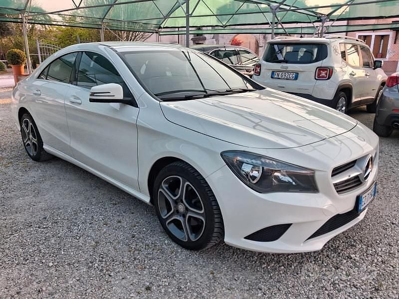 Usata Mercedes CLA180 Executive 122 CV (89 kW) 2015 Bianco Berlina