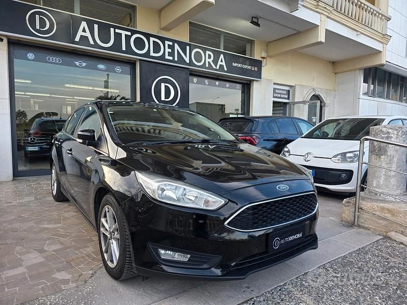 Usata Ford Focus 120 CV (88 kW) 2017 Nero Berlina