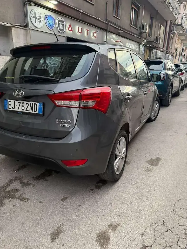 Usata Hyundai i20 Comfort 90 CV (66 kW) 2011 Other Utilitaria