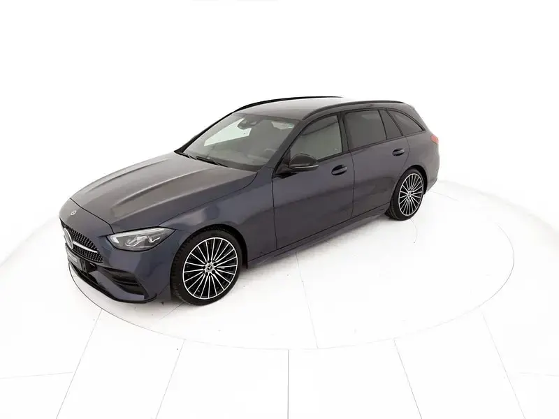 Usata Mercedes 200 Advanced 163 CV (119 kW) 2023 Blu/azzurro Station wagon