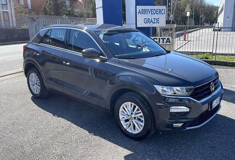 Usata VW T-Roc Business 110 CV (80 kW) 2021 Grigio SUV