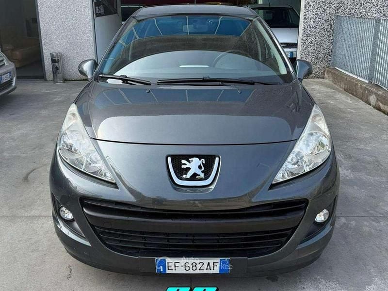 Occasion Peugeot 207 Business-Line 68 ch (50 kW) 2011 Gris Berline