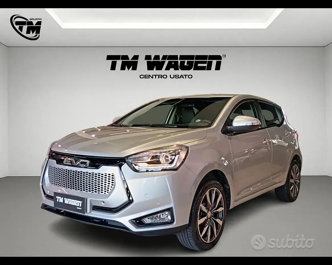 Usata EVO Evo 3 113 CV (83 kW) 2023 Grigio SUV
