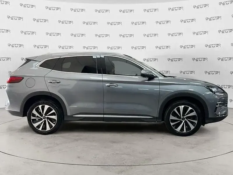 Usata BYD Seal U Boost 218 CV (160 kW) 2025 Grigio SUV