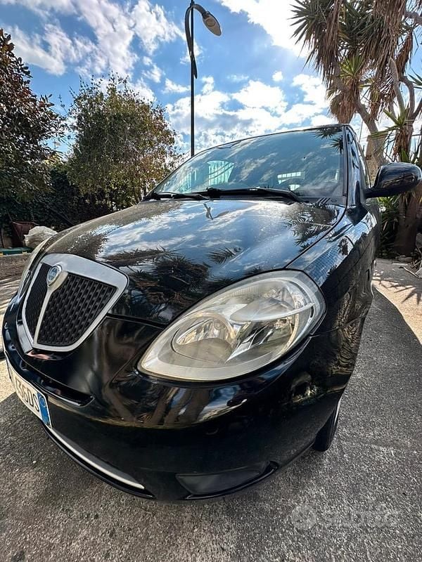 Usata Lancia Ypsilon 2009 Nero Utilitaria