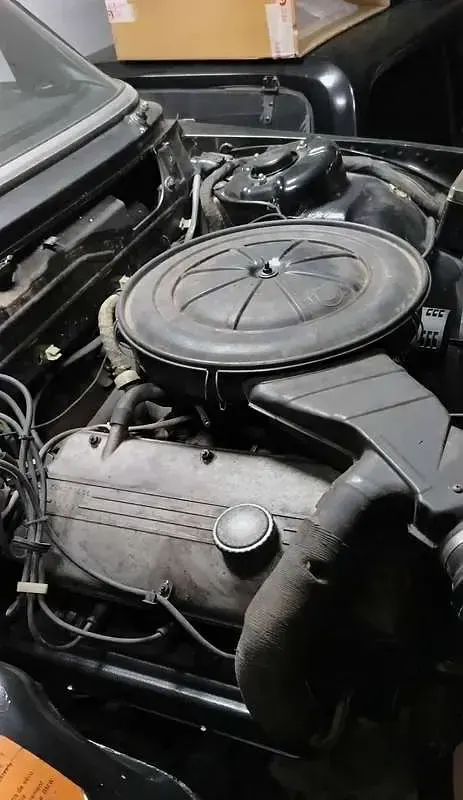 Usata BMW 518 Efficient Dynamics 90 CV (66 kW) 1981 Nero Berlina