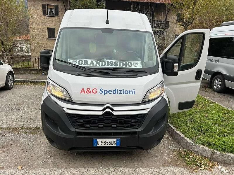 Usata Citroën Jumper 150 CV (110 kW) 2023 Bianco Monovolume