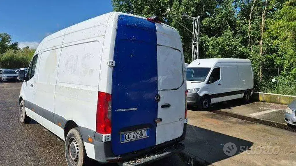 Usata Mercedes E-Sprinter 85 kW (116 CV) 2021 Bianco Furgone
