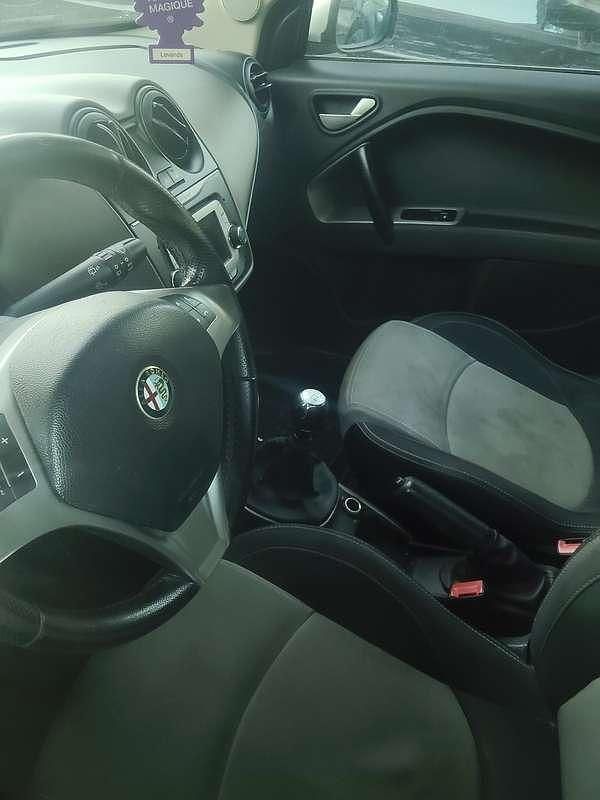 Usata Alfa Romeo MiTo Distinctive 84 CV (61 kW) 2014 Utilitaria