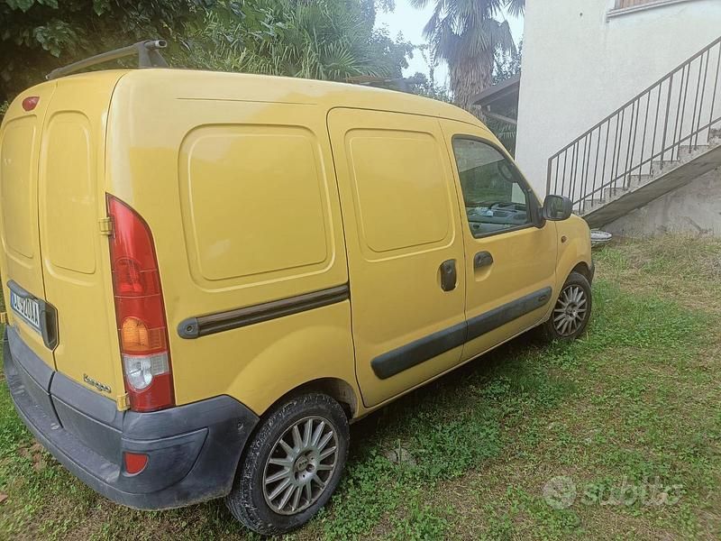 Gebraucht Renault Kangoo 69 PS (50 kW) 2004 Van / Kleinbus
