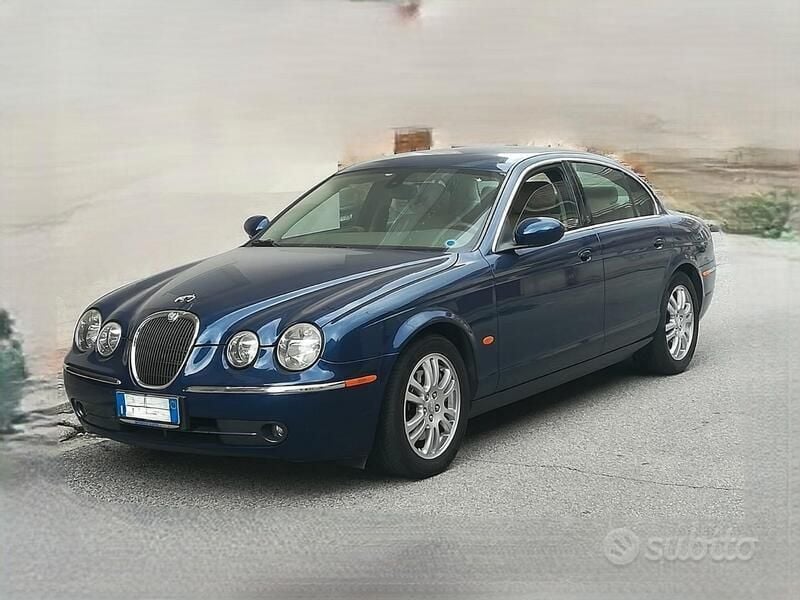 Blu Usata 2005 Jaguar S-Type S Tre volumi | 4000 € (Buon prezzo) - Immagine 1/4
