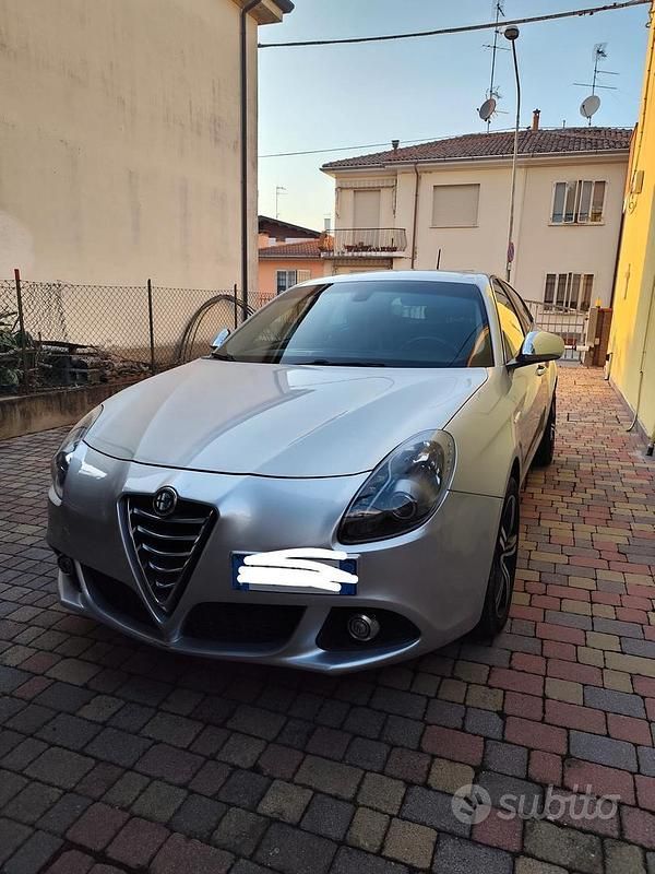 Usata Alfa Romeo Giulietta 170 CV (125 kW) 2015 Berlina