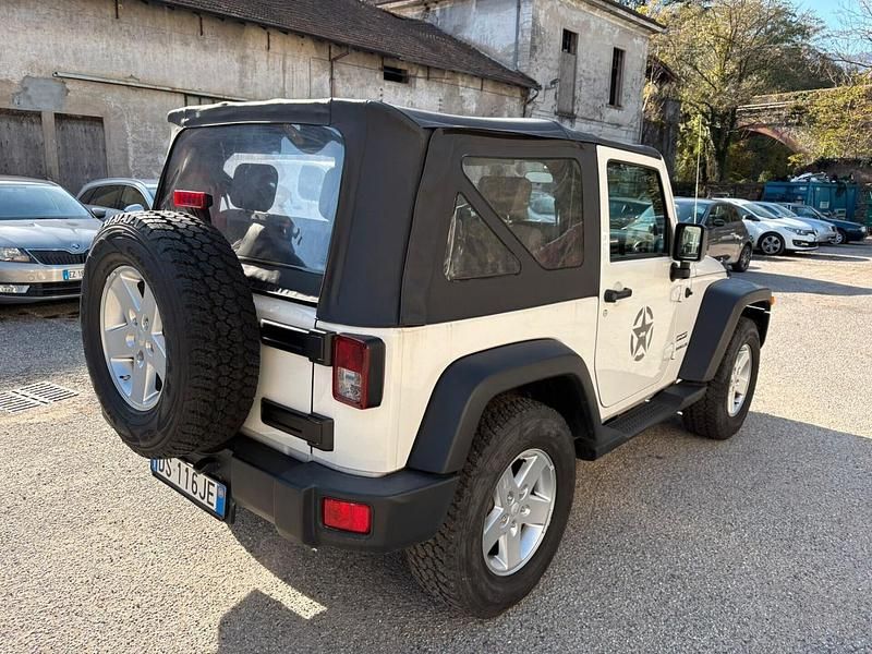 Usata Jeep Wrangler Sport 176 CV (129 kW) 2009 Bianco SUV