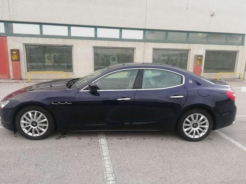 Usata Maserati Ghibli 250 CV (183 kW) 2014 Blu/azzurro Berlina